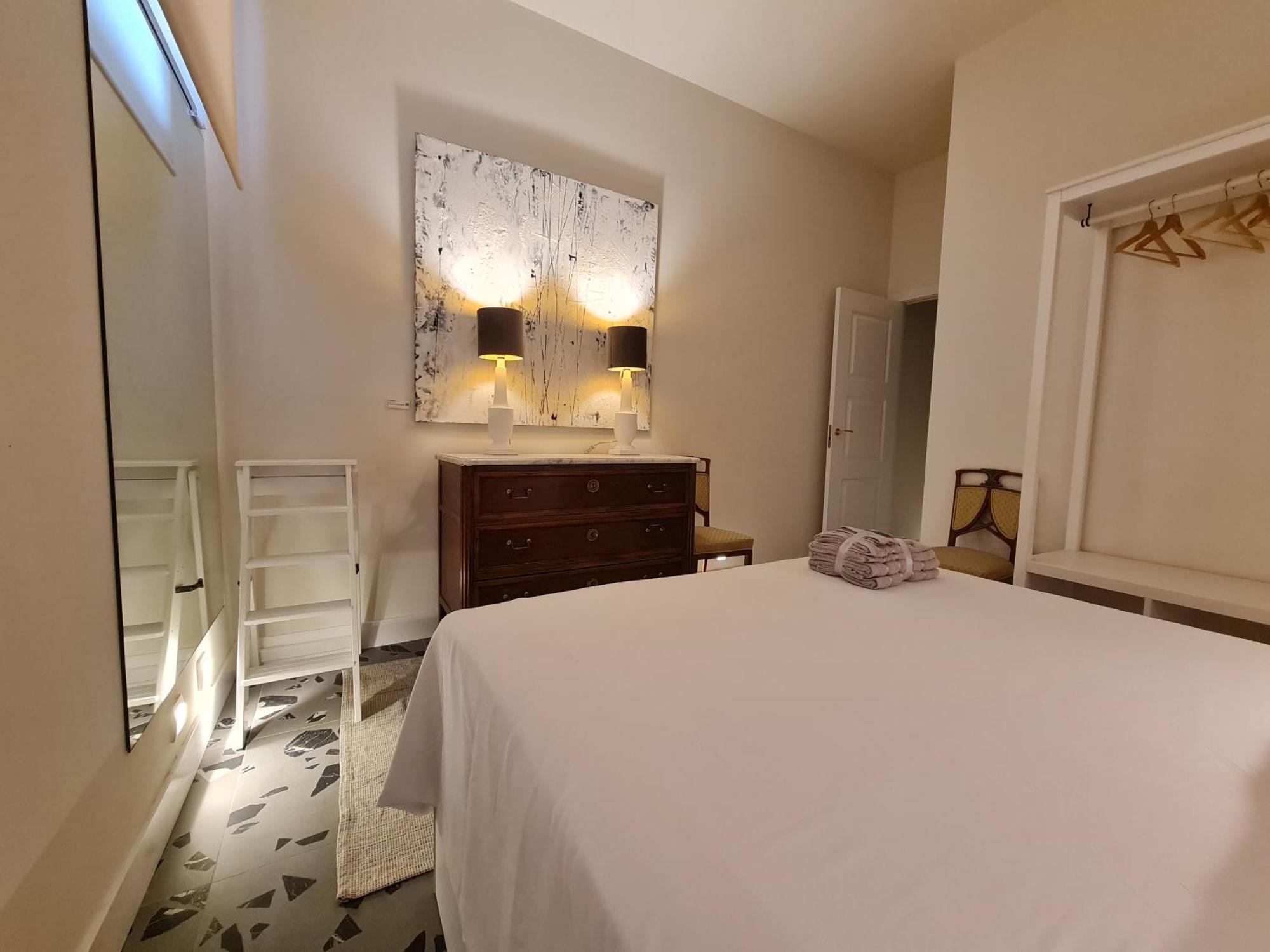 Appartement Center With 2 Bedrooms *